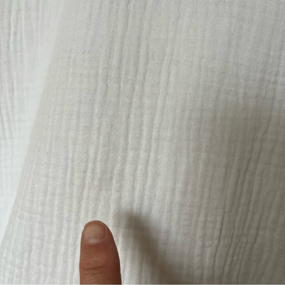 M GAP Gauze Cap Sleeve Top - Picture 8 of 8